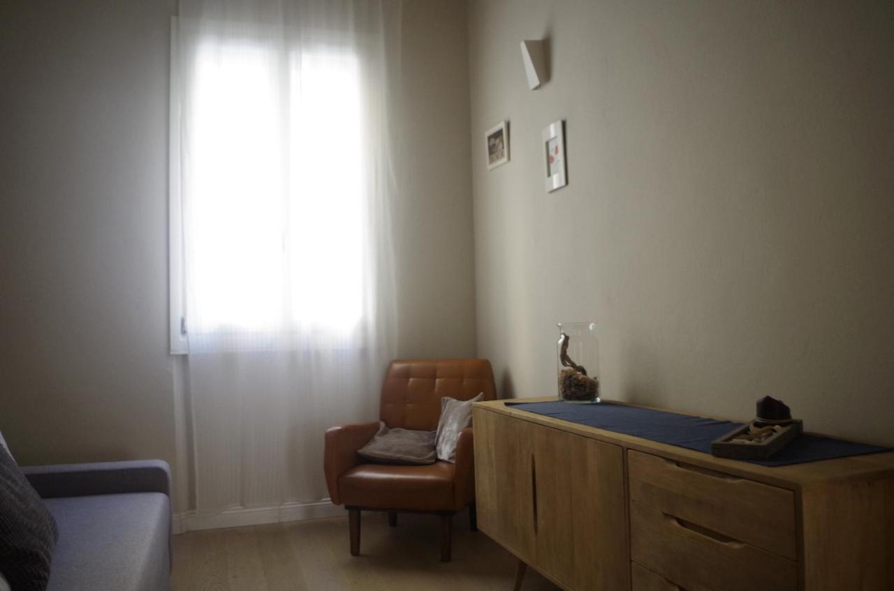 Flower Garden Apartment Vicino Al Centro Florence Buitenkant foto